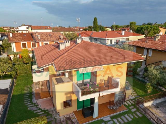 Appartamento in vendita a Sirmione, Lombardia
