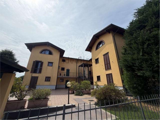 Appartamento in vendita a Mezzana, Somma Lombardo