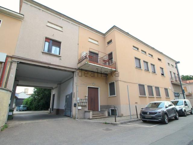 Appartamento in vendita a Varedo, Lombardia