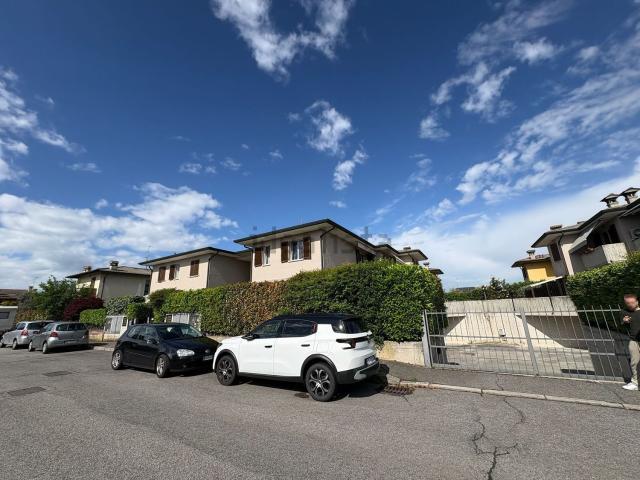 Appartamento in vendita a Onzato, Castel Mella