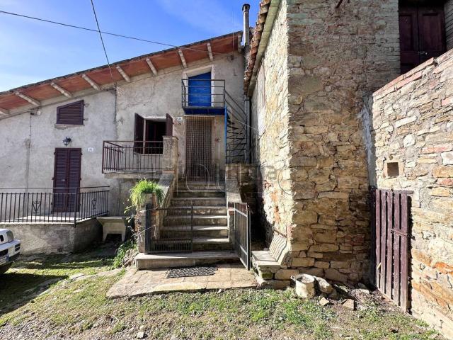 Appartamento in vendita a Badia Petroia, San Leo Bastia