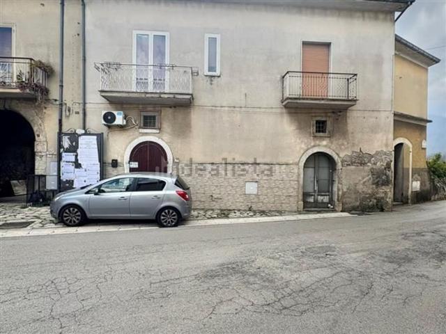 Appartamento in vendita a Santa Lucia Di Serino, Campania