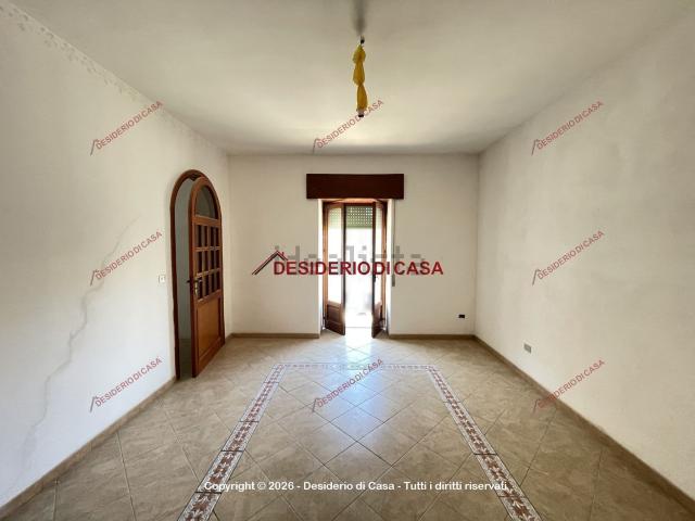 Appartamento in vendita a Caronia, Sicilia