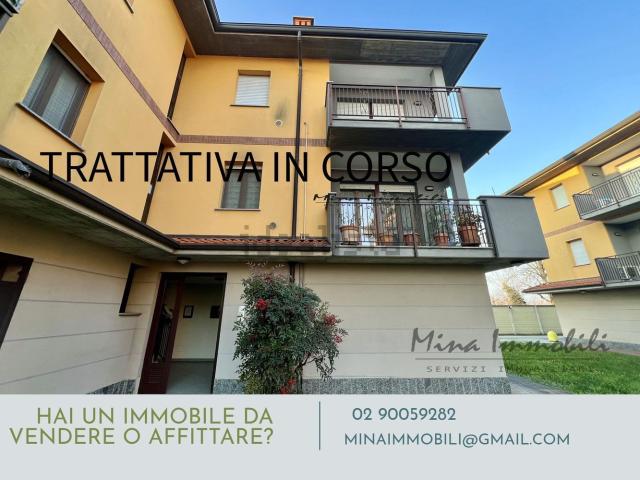 Appartamento in vendita a Vernate, Milano
