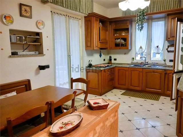Appartamento in vendita a Castagnabuona, Varazze