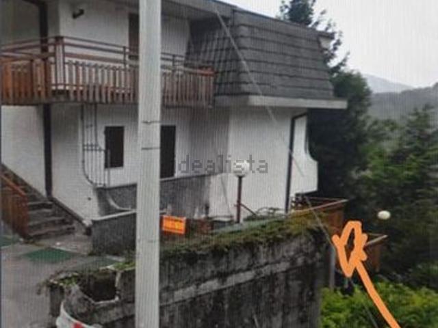 Appartamento in vendita a Comunità Montana della Valle Brembana, Serina