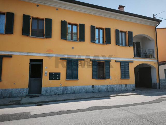Appartamento in vendita a Travacò Siccomario, Lombardia