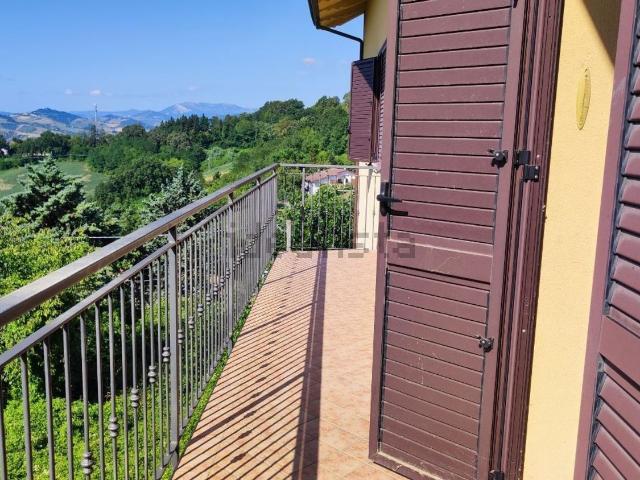 Appartamento in vendita a Gemmano, Reggio Emilia