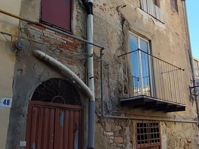 Appartamento in vendita a Quartiere Provvidenza, Caltanissetta
