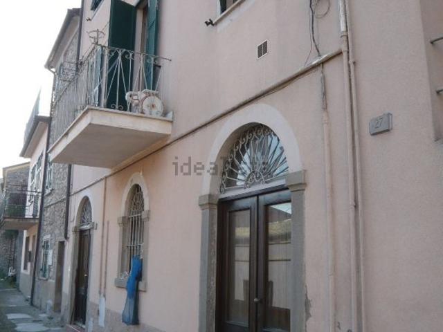 Appartamento in vendita a Pontremoli, Toscana
