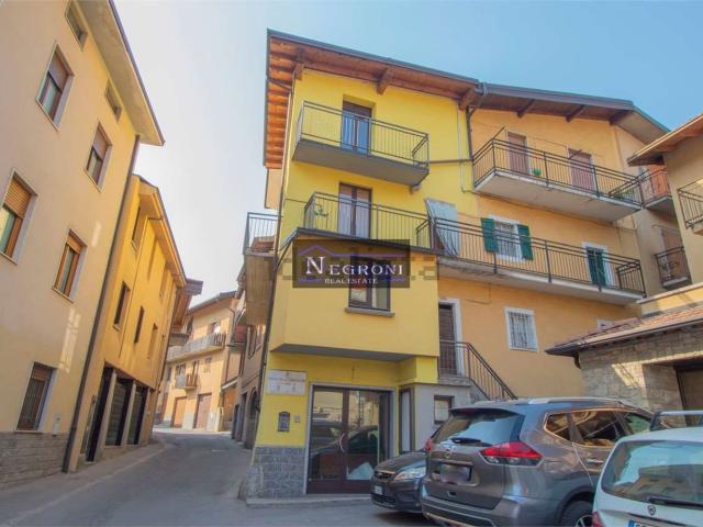 Appartamento in vendita a Gorno, Lombardia