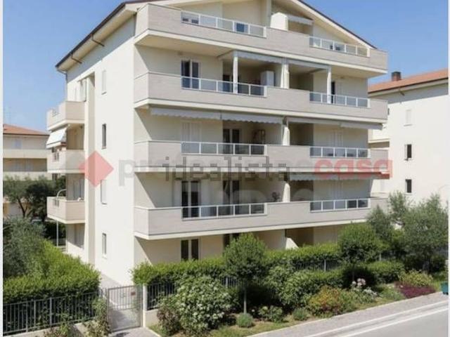 Appartamento in vendita a Unione dei Comuni della Val Vibrata, Tortoreto