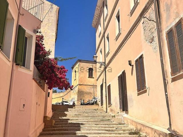 Appartamento in vendita a La Maddalena