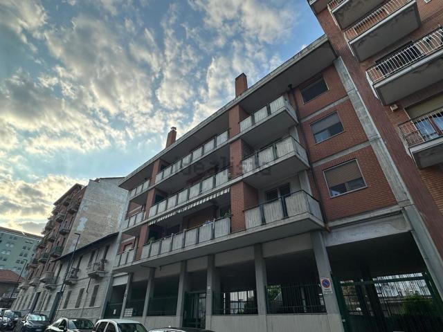 Appartamento in vendita a Circoscrizione 6, Piemonte