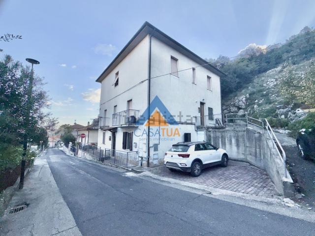 Appartamento in vendita a Archileggi, Amelia