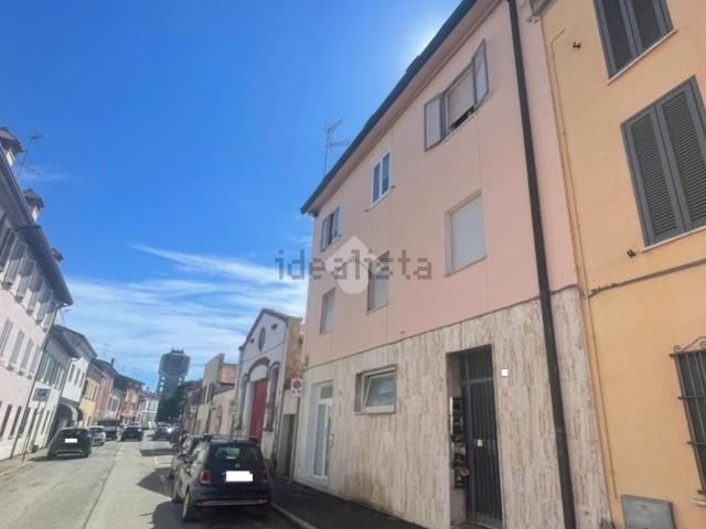 Appartamento in vendita a Lugo, Ravenna