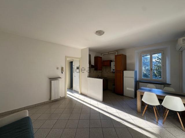 Appartamento in vendita a Gragnano Trebbiense, Reggio Emilia