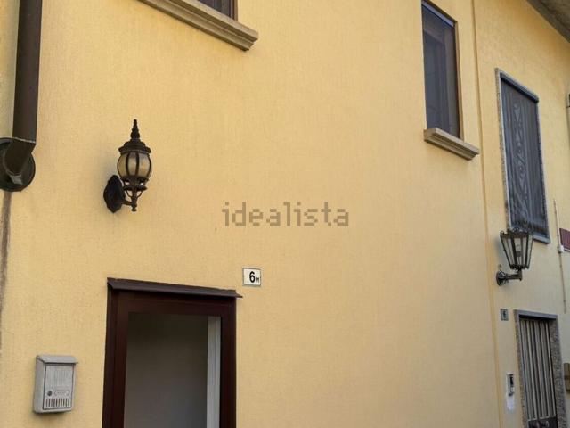Appartamento in vendita a San Genesio Ed Uniti, Lombardia