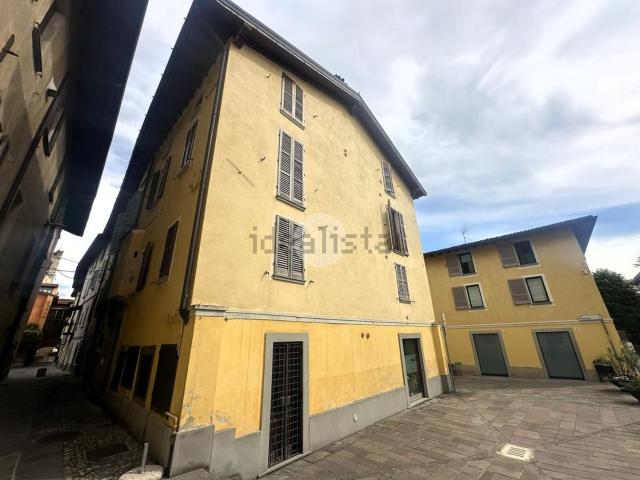 Appartamento in vendita a Villaggio Famiglia, Rovato