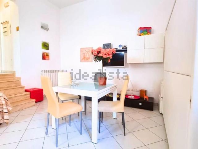 Appartamento in vendita a Albula centro, Marche