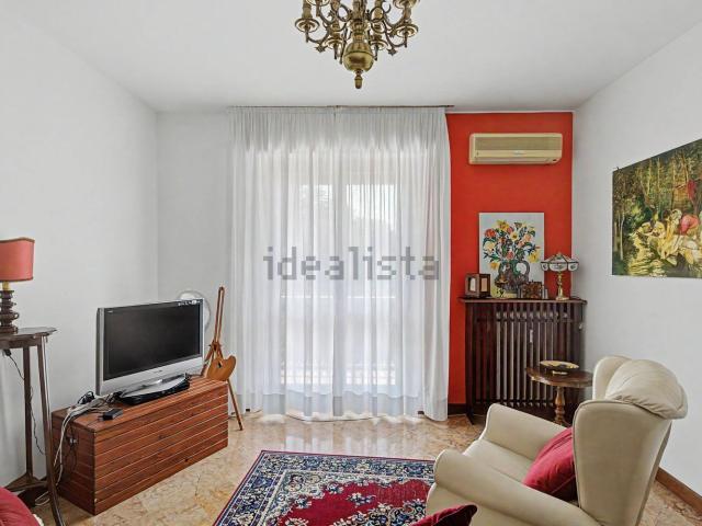 Appartamento in vendita a Brunella, Varese