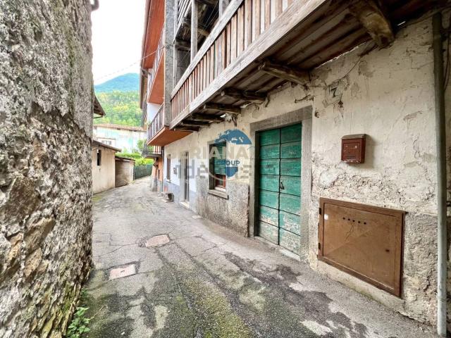 Appartamento in vendita a Albino, Lombardia