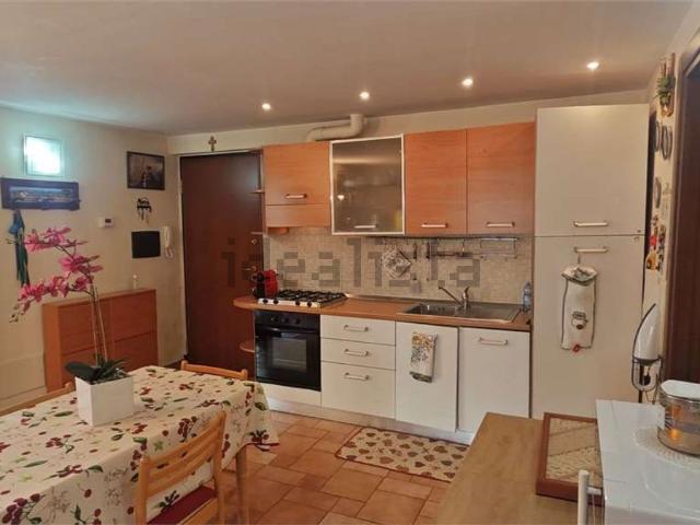 Appartamento in vendita a Moggio, Lombardia