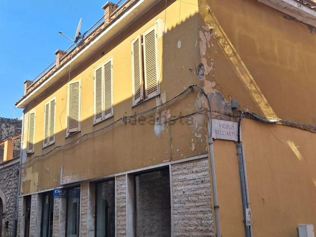 Appartamento in vendita a Sezze, Lazio