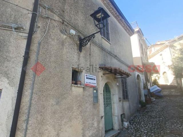 Appartamento in vendita a Rocca D'arce, Lazio