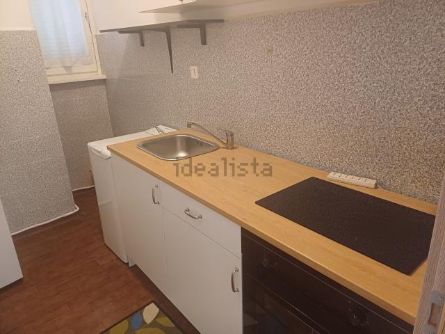 Appartamento in vendita a Voghera, Lombardia