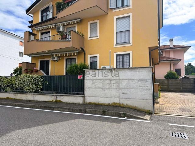 Appartamento in vendita a Arluno, Lombardia