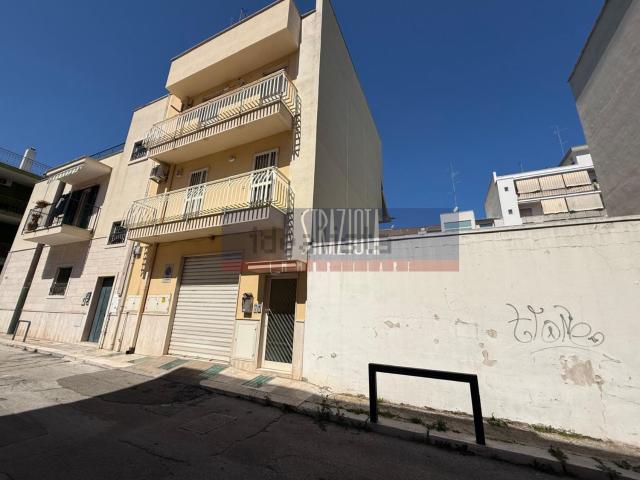 Appartamento in vendita a Puglia, Bari