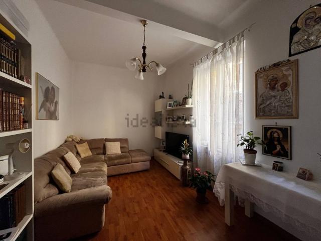 Appartamento in vendita a Centro Est, Serra Riccò