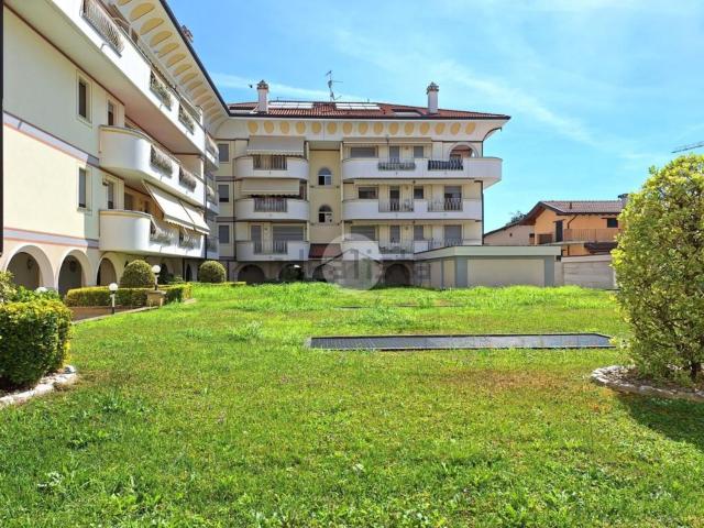Appartamento in vendita a Mesero, Milano