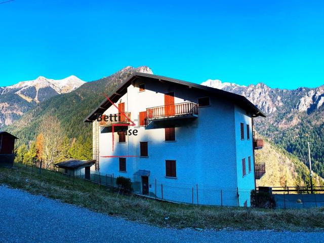 Attico in vendita a Comunità Montana della Valle Brembana, Mezzoldo