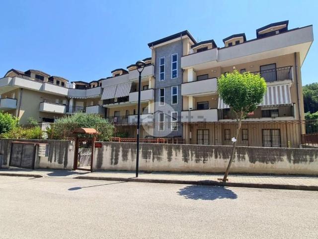 Appartamento in vendita a Pellezzano, Campania