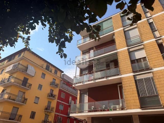 Appartamento in vendita a Quinto de' Stampi, Rozzano