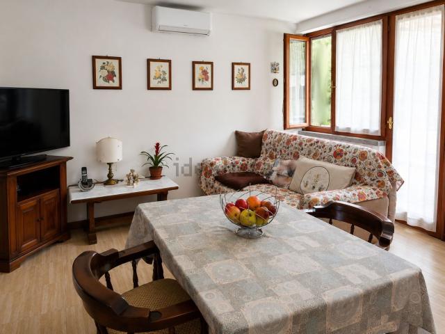 Appartamento in vendita a Marina di Carrara, Carrara