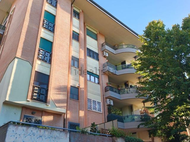 Appartamento in vendita a Primavera, Pomezia