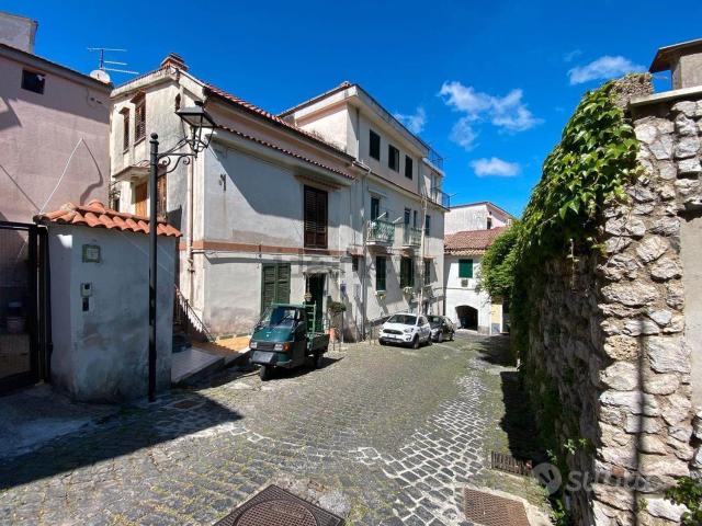 Appartamento in vendita a Cava De' Tirreni, Campania