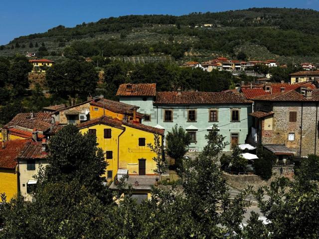 Appartamento in vendita a Loro Ciuffenna, Toscana