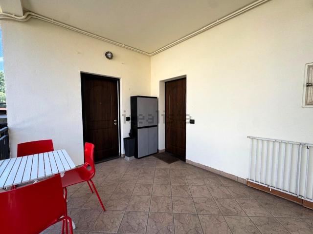 Appartamento in vendita a Bareggio, Milano