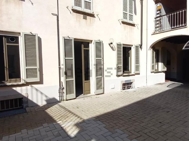 Appartamento in vendita a Treviglio, Bergamo