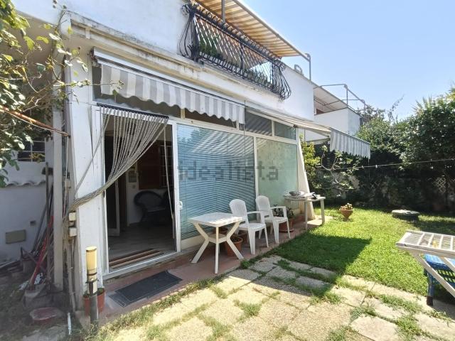 Appartamento in vendita a Lido di Enea, Roma Capitale