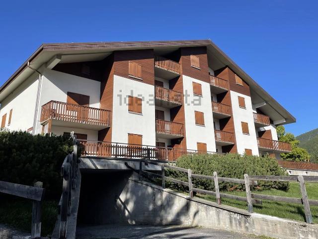 Appartamento in vendita a Rivets, Piemonte