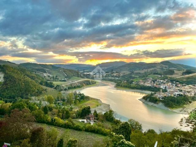Appartamento in vendita a Sassocorvaro Auditore, Marche