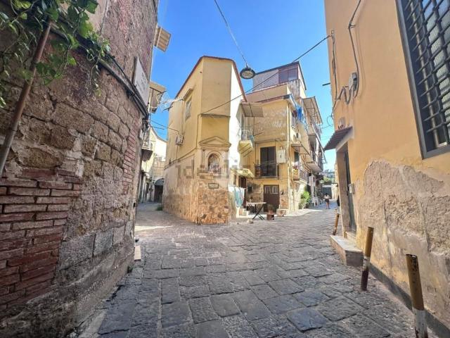 Appartamento in vendita a Municipalità 7, Miano
