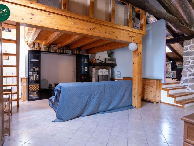 Appartamento in vendita a Cirano, Gandino