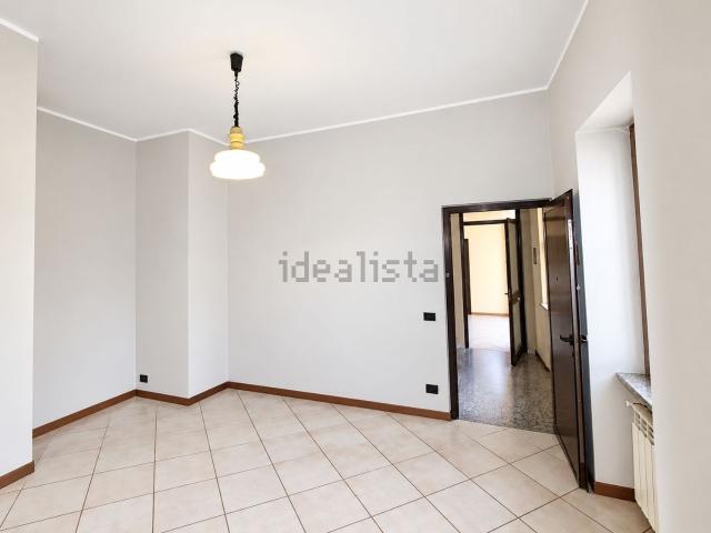 Appartamento in vendita a Trecate, Novara