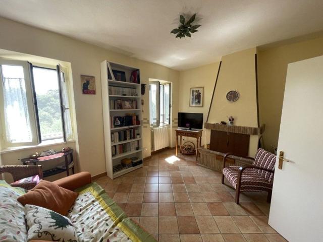 Appartamento in vendita a Piansano, Viterbo